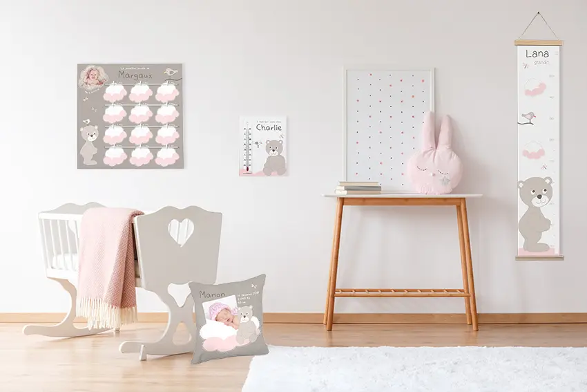 Chambre bébé fille rose et taupe thème nuage et ourson